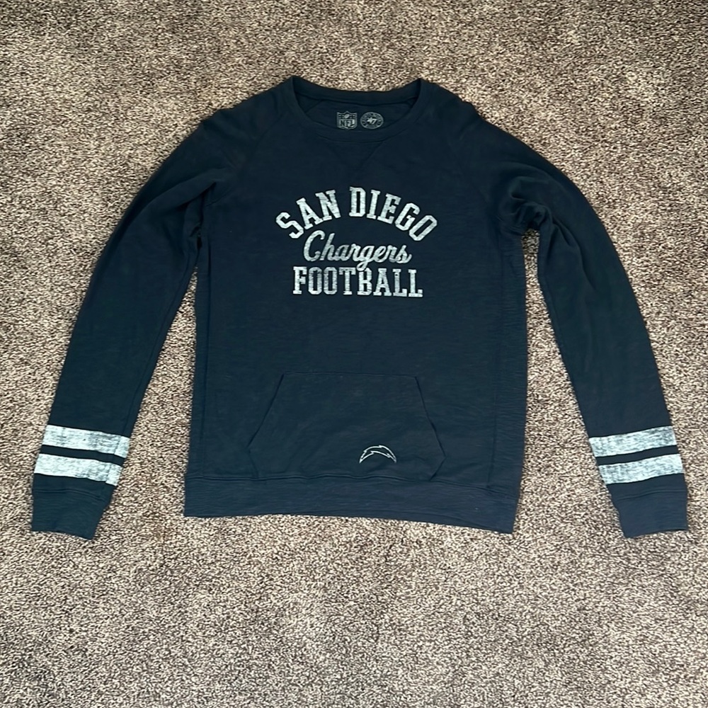 47 Brand NFL San Diego Chargers Crew Neck Size M Color Navy White LIKE NEW